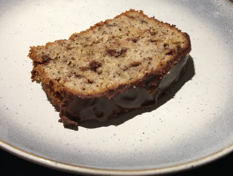 Tiroler Nusskuchen mit Dinkelmehl & weniger Zucker | Alle wach?! Tiroler Nusskuchen mit Dinkelmehl & weniger Zucker | Alle wach?!